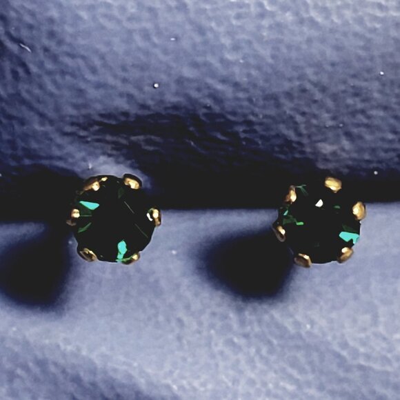 Swarovski Crystal Element - Gold Overlay Green Stone "Tiny" Stud Earrings - Picture 5 of 13